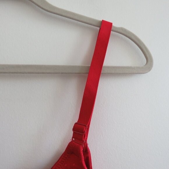 WACOAL Back Appeal Mesh Bra in Barbados Cherry Retro Pinup - Size 38C - Picture 9 of 13